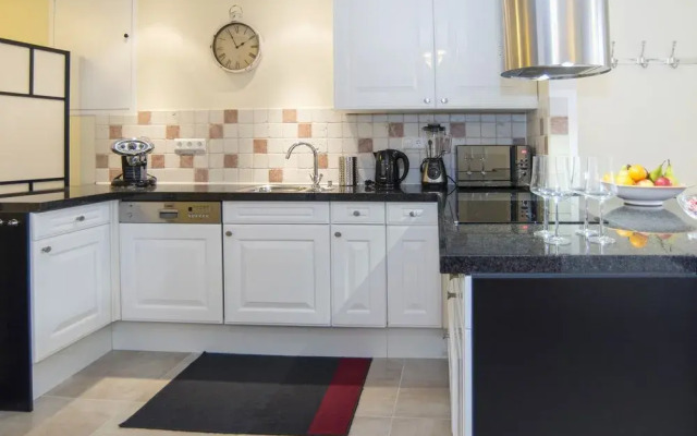 Midtown Hotel Triple Room