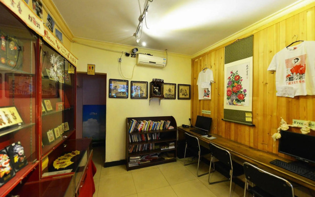 Happy Dragon Saga Youth Hostel