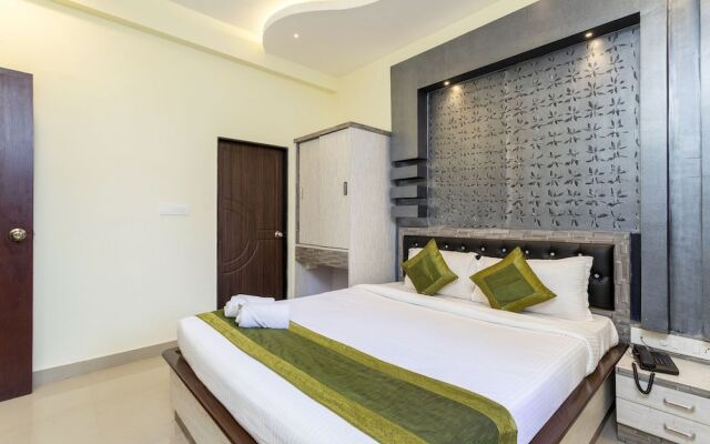 Shalom Indus Residency