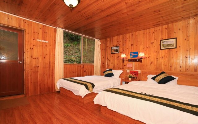 Wanjinglou Guest House