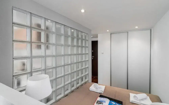 Plac Grzybowski Apartment