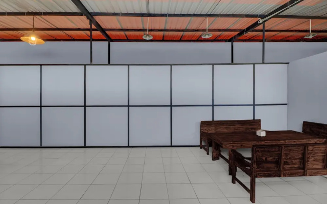 Hotel O near Trans Studio Theme Park formerly Sunset Cozy – Spa – Kuta