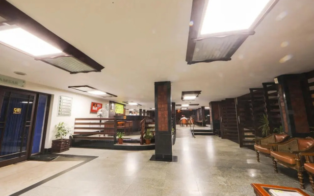 Bharat Hotel