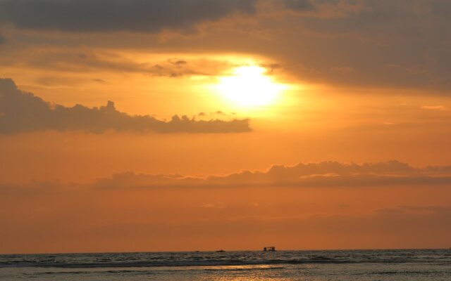 Biru Meno Beach Bungalows