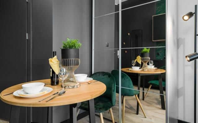 Studio Bukowska Poznan by Renters