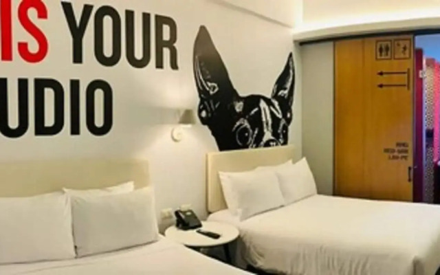 Radisson RED Miraflores