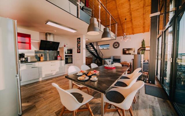 Ferienhaus "Chalet100"