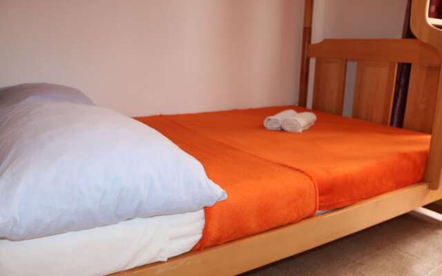 Alma Hostel 2
