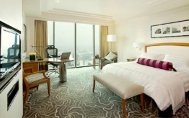 Sheraton Manila Bay