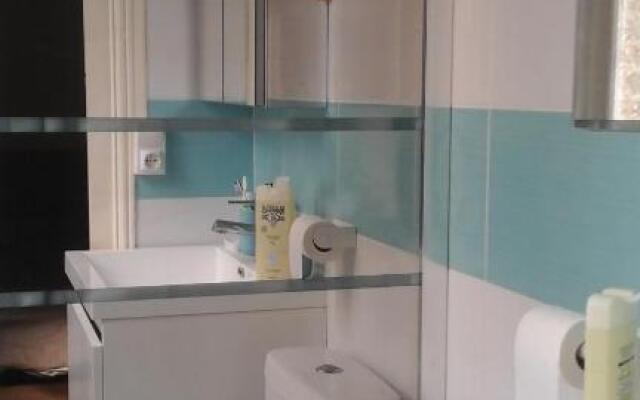 Trouville centre 2 pièces balcon sur plage à 30 mètres