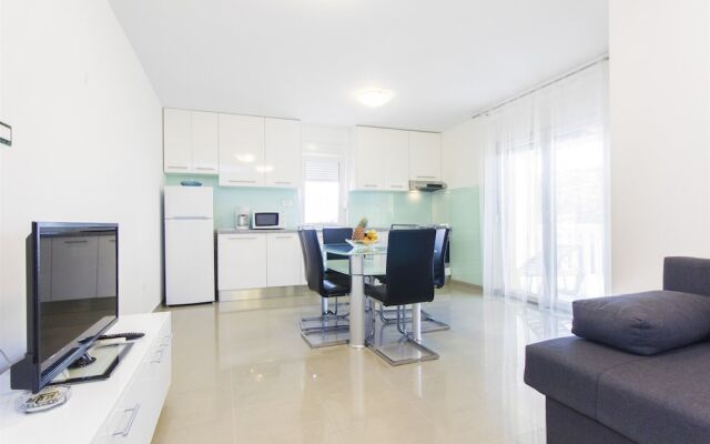 Apartments Maja