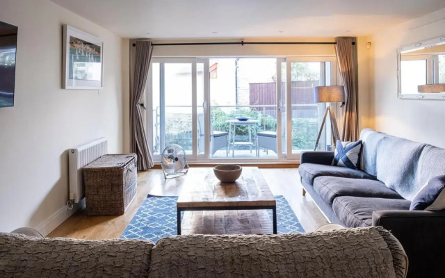South Sands Hotel