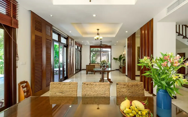 Luxury Family Beach Da Nang