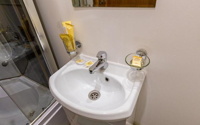 ВПитер на сутки на улице Петропавловская