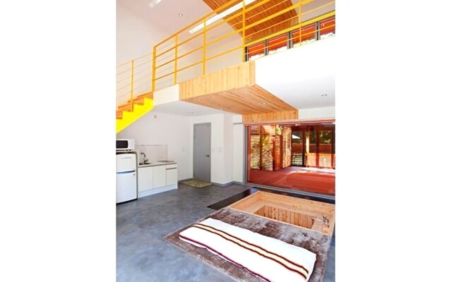 Uljin 207 Mile Pension