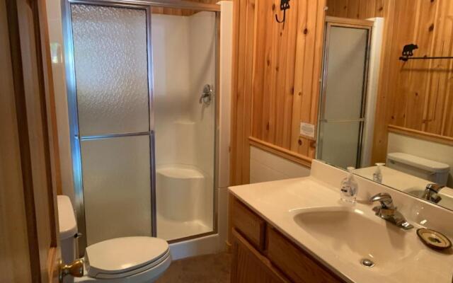 Black Bear Lodge Bear Trap #3