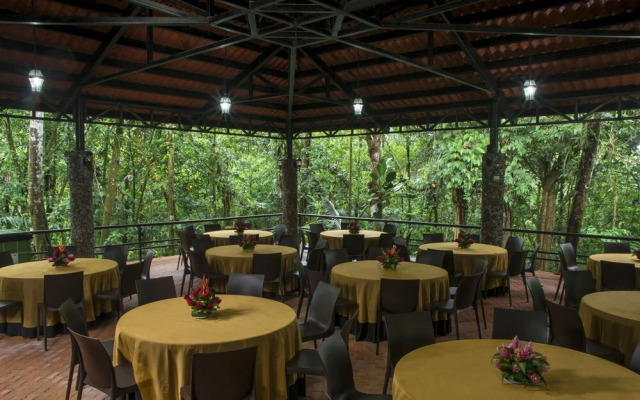 Tapirus Lodge