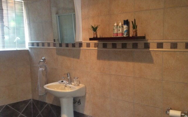 Tafelberg Drive Guesthouse