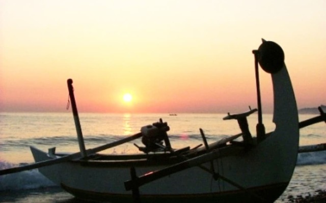 Tejakula Ocean Beach House2bd2baacbreakfast