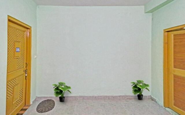 Capital O 91254 Hotel Snow Drop