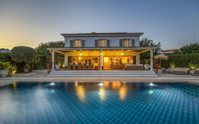 Seaview Countryside Charm Villa Almancil