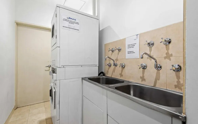 Charming 1-bed Central Studio Apartment