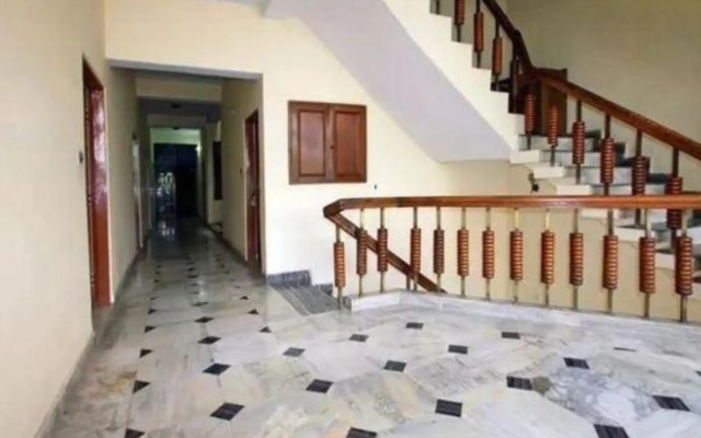 Hotel Raj Palace