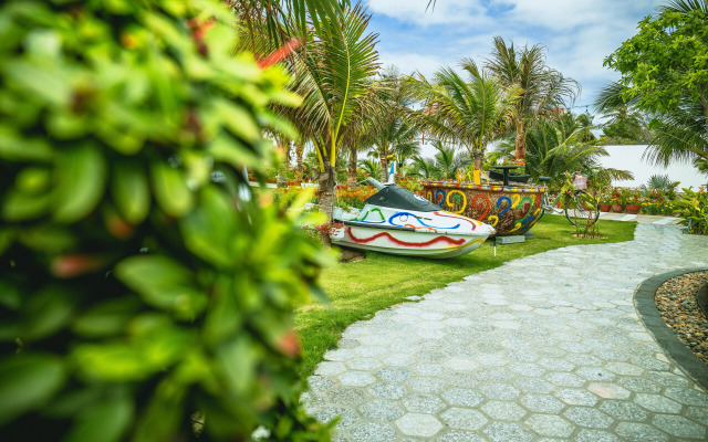 Suoi TIen Hills Hotel