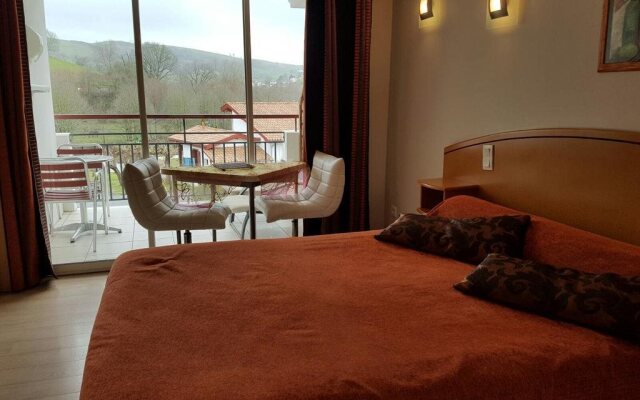 Hôtel Résidence Bergara