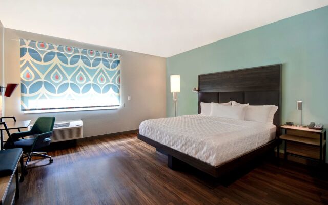 Tru by Hilton Auburn