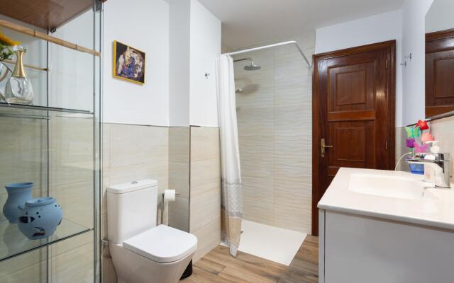 Home2Book Stylish & Roomy Santa Cruz City Center