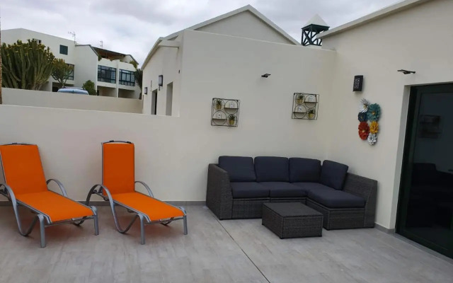 luxury casa playa roca bord de mer
