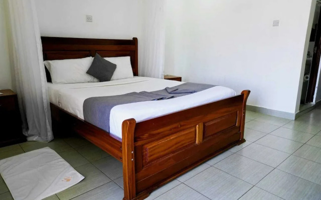 Whirl Spring Hotel