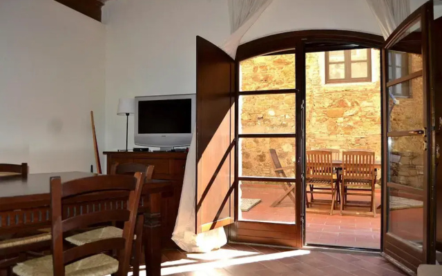 Campiglia Apartment Near Nature