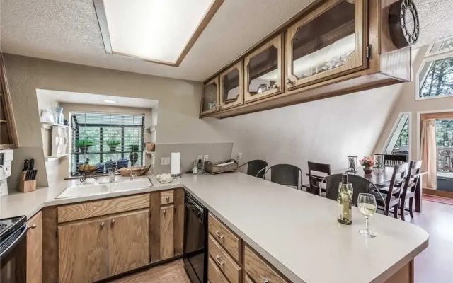 Alto Pines - Three Bedroom Cabin