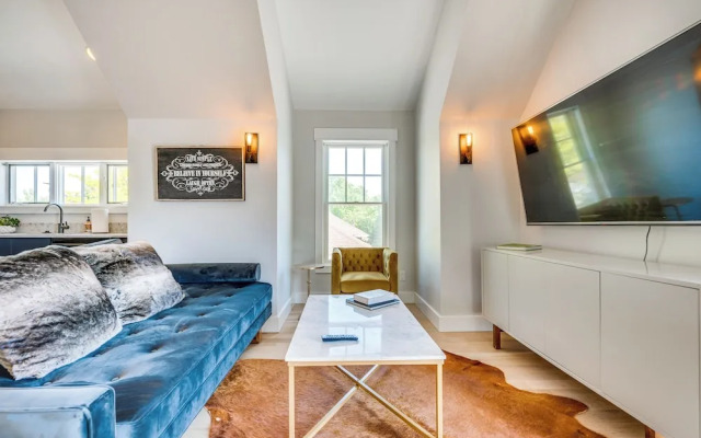 14 Mi to Dtwn Denver: Sleek Westminster Home