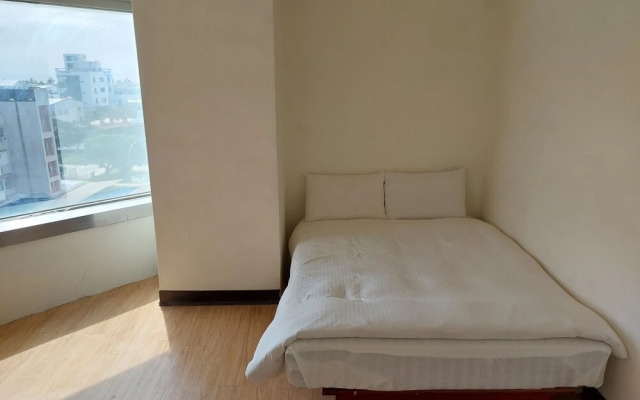 New Bay Hotel