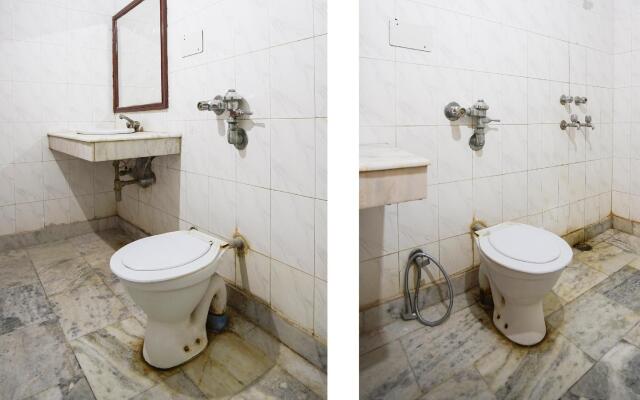 OYO 24662 Hotel Shanti