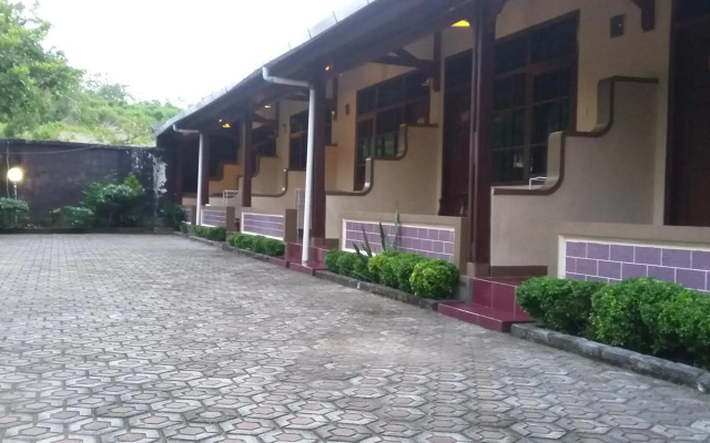 OYO 798 Yokima Beach Hotel