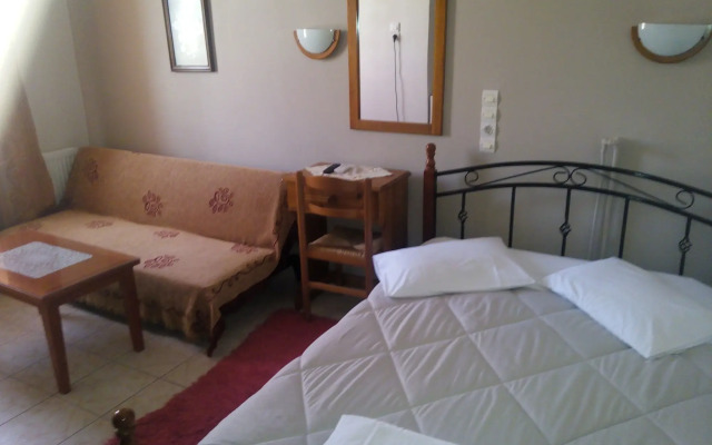 Hera Hotel