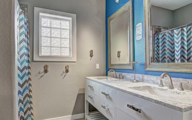 Safe Harbor - 3 Br Townhouse