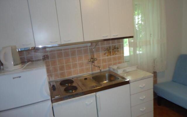 Omiš apartment on the beach