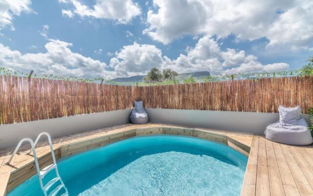 Modern House with Pool near Beach