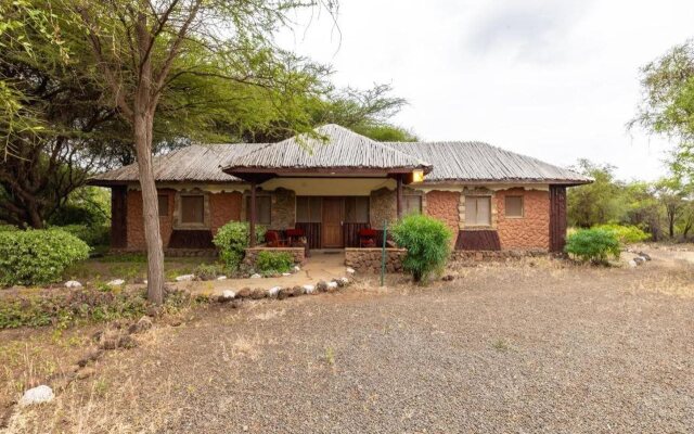Sentrim Amboseli Lodge