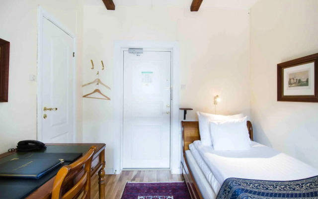 Mayfair Hotel Tunneln