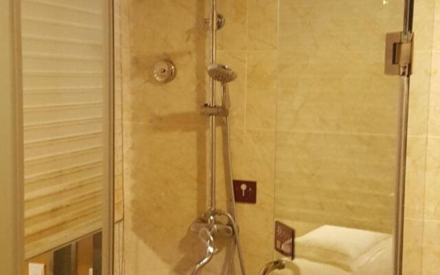 Urba Hotel(Changsha Yanghu Wetland Park store)