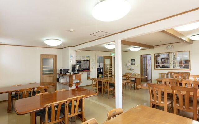 OYO Hotel Four Seasons Yamoto