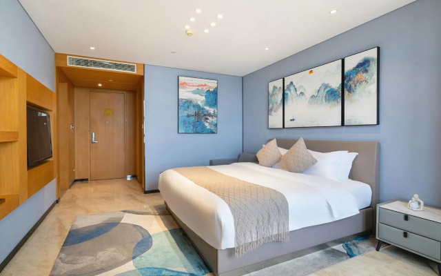 Golden Gulf Hotel