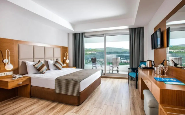 Palm Wings Ephesus Beach Resort