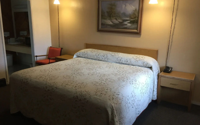 Holiday Lodge